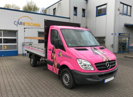 Mercedes Sprinter 3M Pink Gloss_03